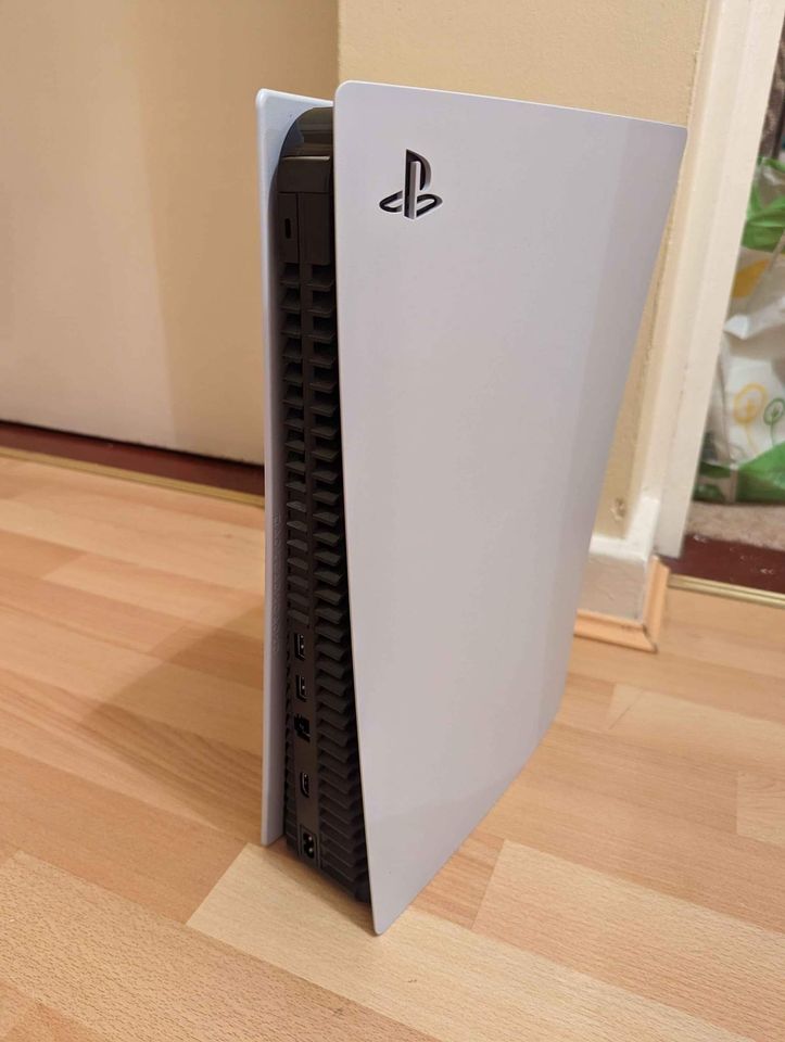 Playstation 5 Digital Edition Console